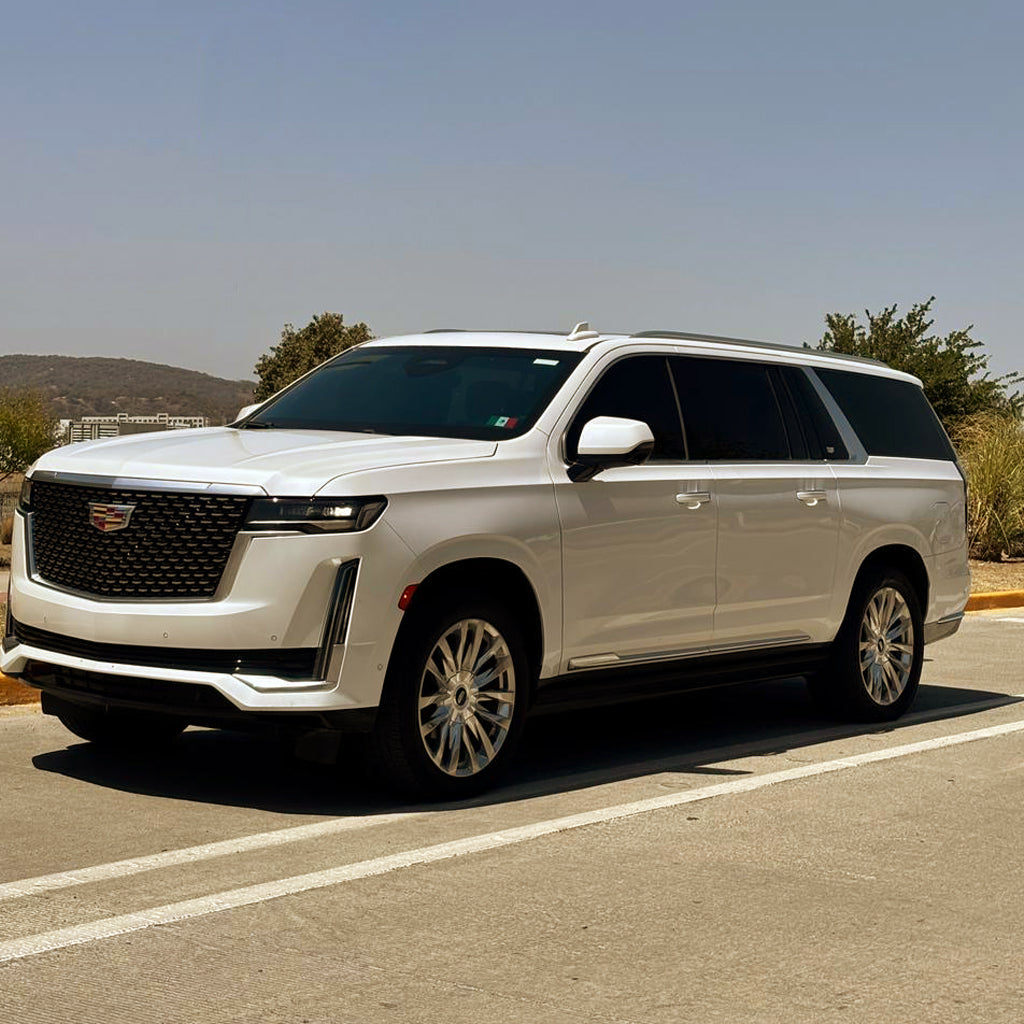 Renta Cadillac con chofer - Escalade ESV Premium Luxury Blindada 3 Plus para 7 pasajeros
